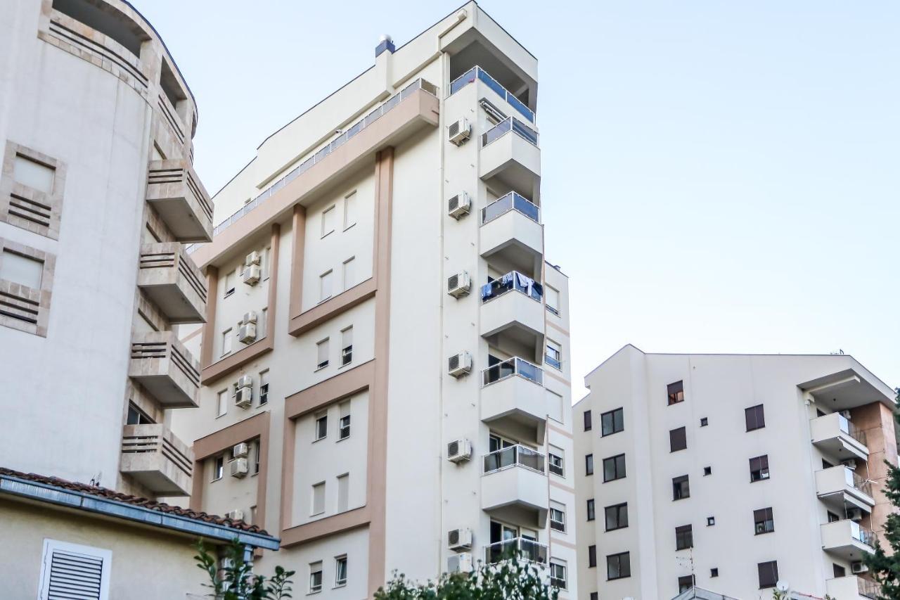 City Montesun Apartments Budva Exterior foto